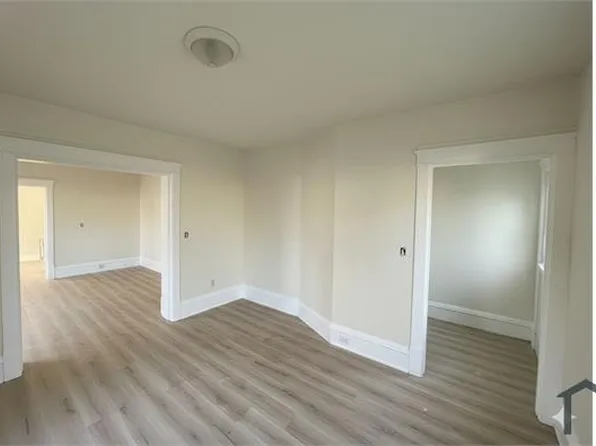 2740 6th Ave, Rock Island, IL 61201