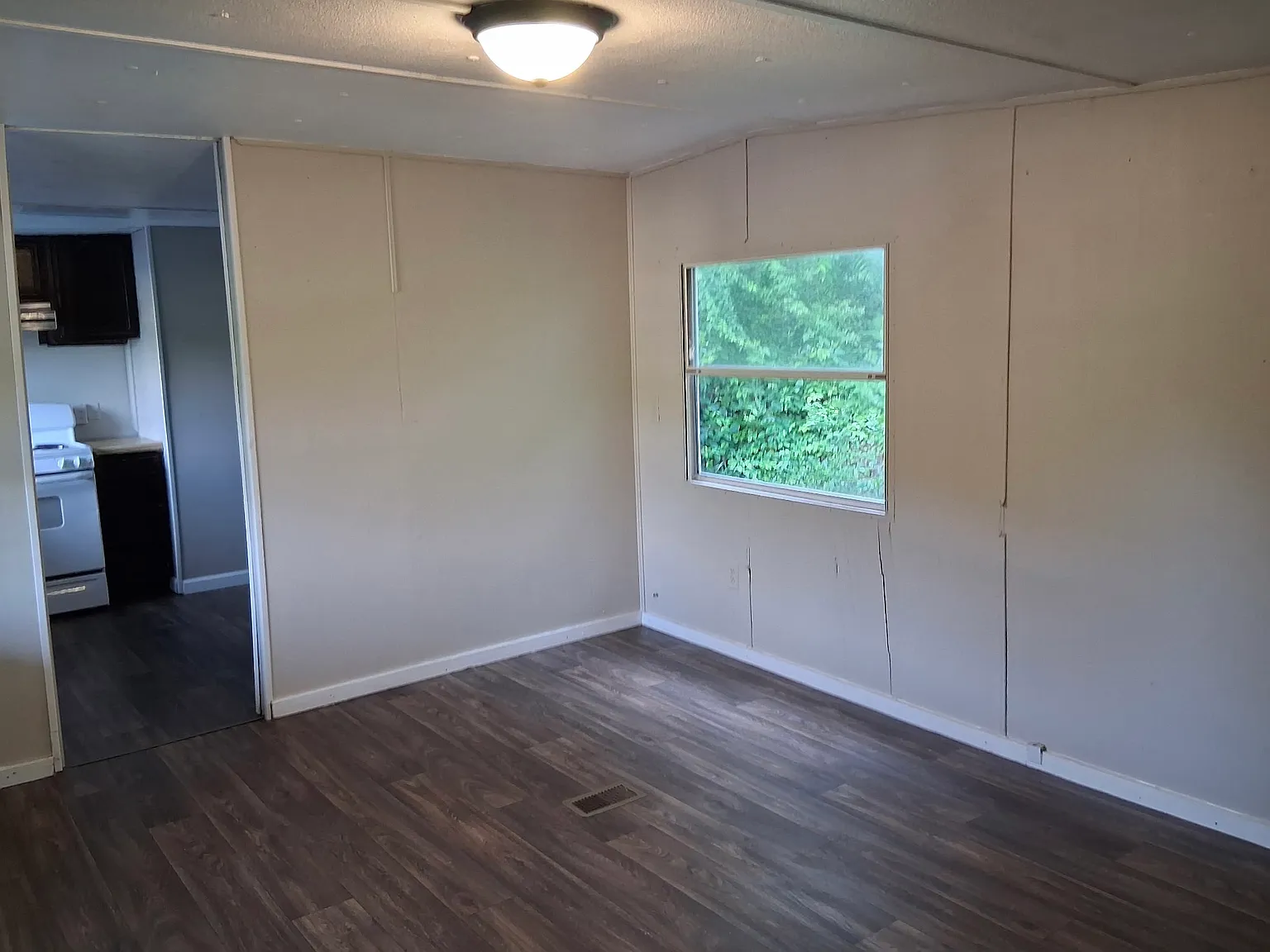 3 bed, $795 — Photo 4