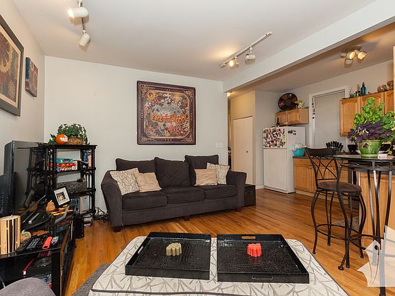 2nd image of 2518 N Campbell Ave #1