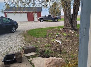 9782 Lead Line Rd, Loami, IL 62661