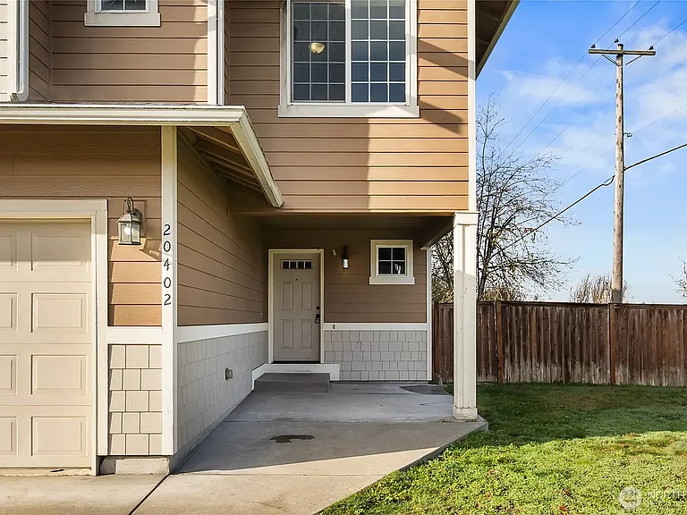 20402 11th Avenue Ct E — Photo 3