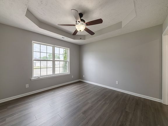 5th image of 526 Wildwood Dr