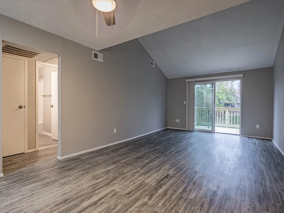 70 Hidden Valley Dr #72