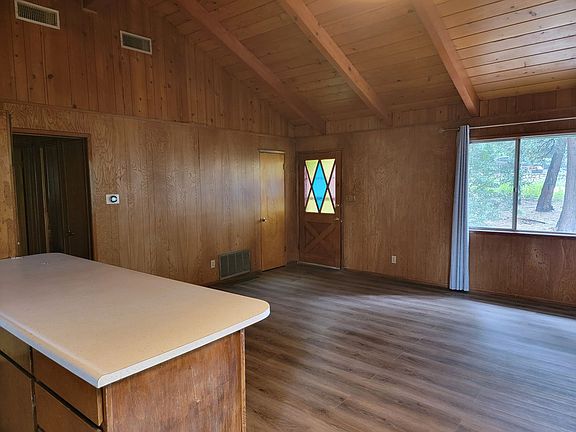 5th image of 22852 Crest Forest Dr