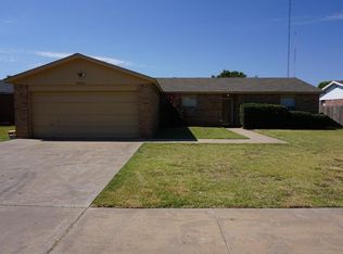 2411 95th St, Lubbock, TX 79423