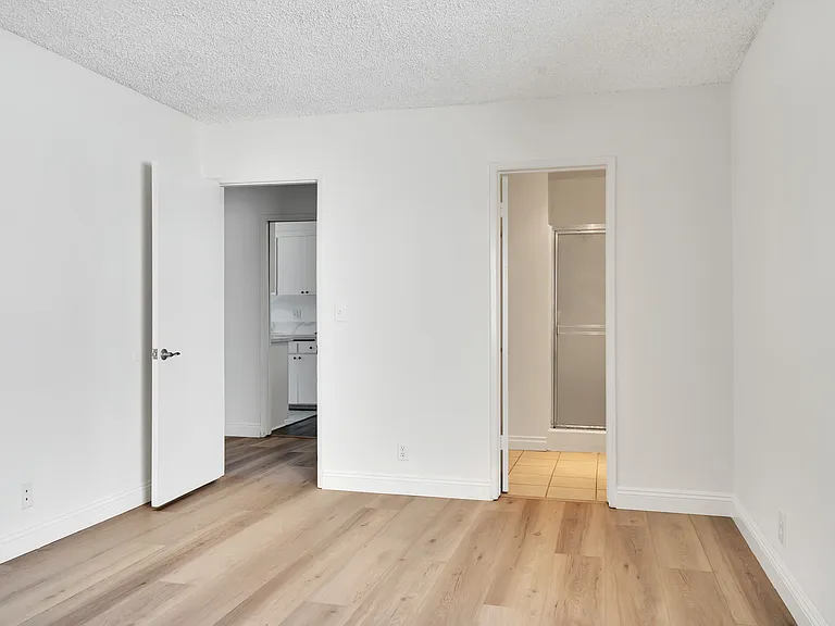 1522 Euclid Ave #11 — Photo 19