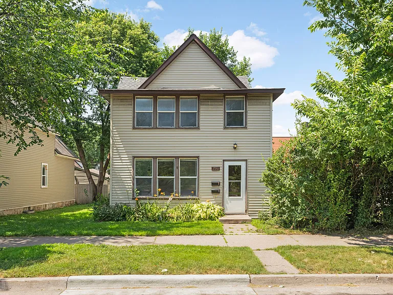 750 Buchanan St NE #1 — Photo 2