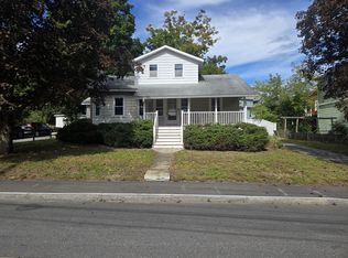 9 Shore Dr, Taunton, MA 02780