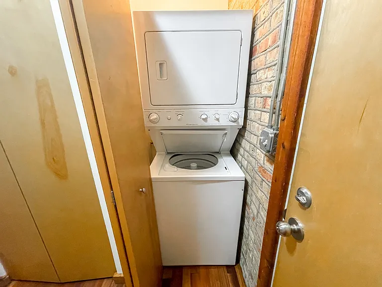 619 Brummel St — Photo 7