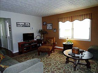4th image of 5421 Honey Comb Ln