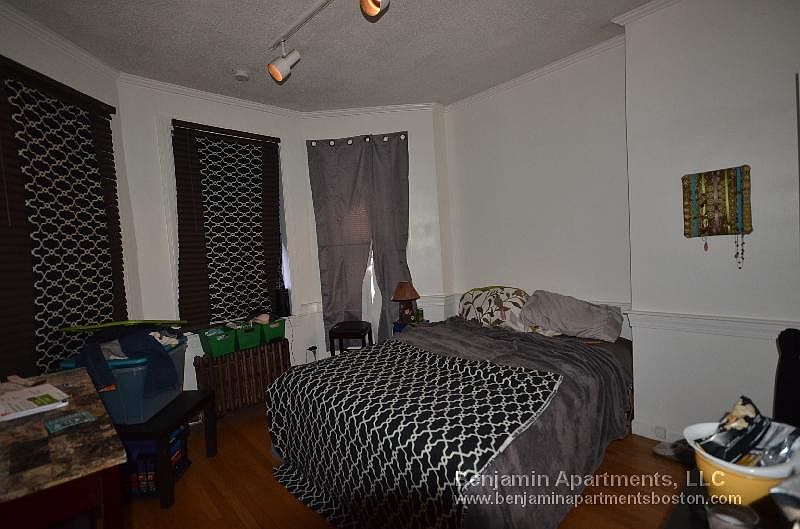 1st image of 55 S Huntington Ave APT 301