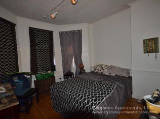 55 S Huntington Ave APT 301, Boston, MA 02130