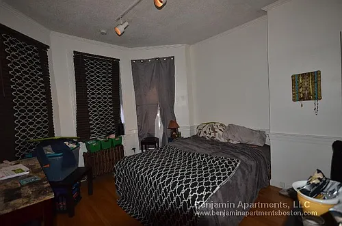 55 S Huntington Ave Photo 1 55 S Huntington Ave Photo 1