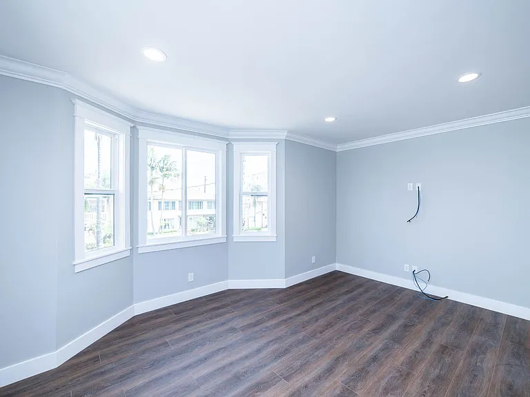 1610 E Ocean Blvd — Photo 3
