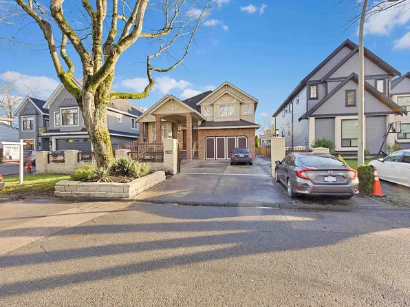 6290 129a St, Surrey, BC V3X 1R8