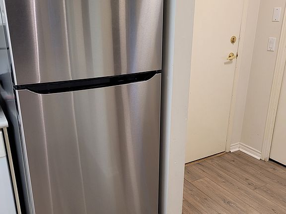 5th image of 8100 Jones Rd #115