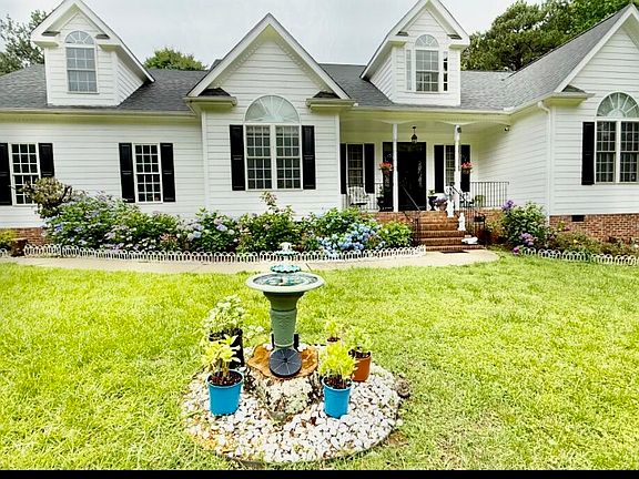 4th image of 7605 Double East Ct