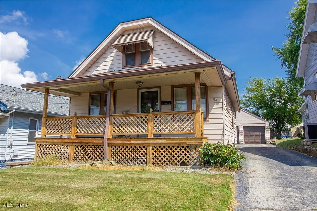 112 Churchill Rd photo 1