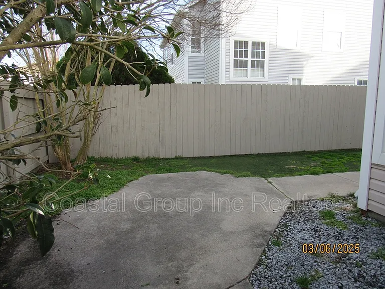 1538 Stillwood St — Photo 39
