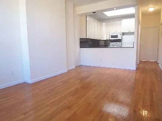 Rented by Corcoran | media 23