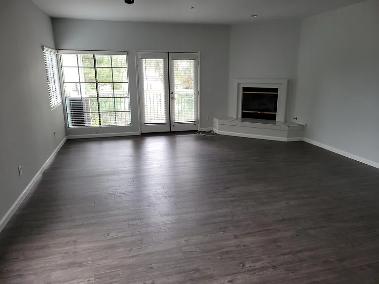 16458 Avenida Venusto #C — Photo 7