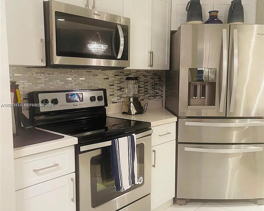 10551 W Broward Blvd #111