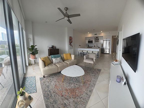 4th image of 3451 NE 1st Avenue #M0401