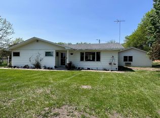 3060 N Washboard Rd, North Platte, NE 69101