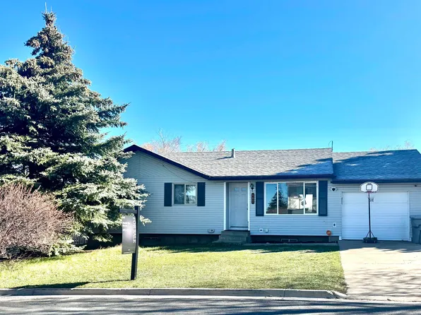 412 Herschler Ave, Evanston, WY 82930