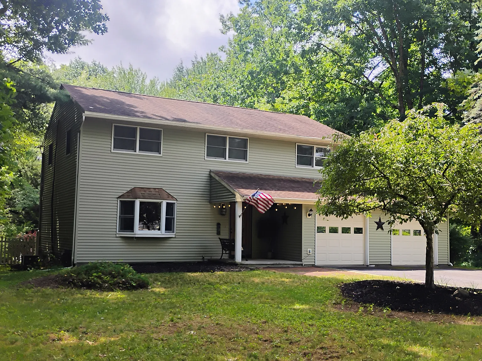 12 Cedarcrest Drive — Photo 2