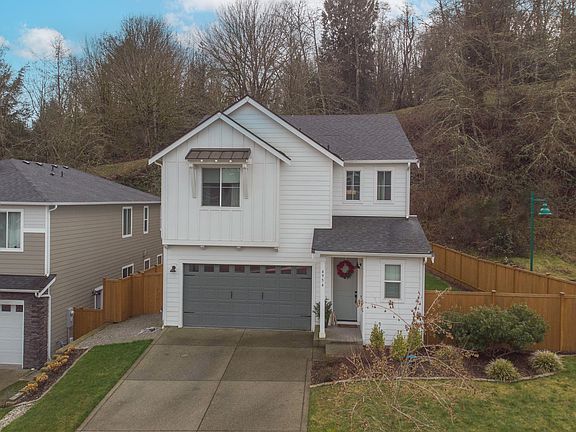 2nd image of 4954 Stardust Ct