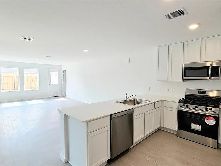 26730 Feather Reed Dr — Photo 12