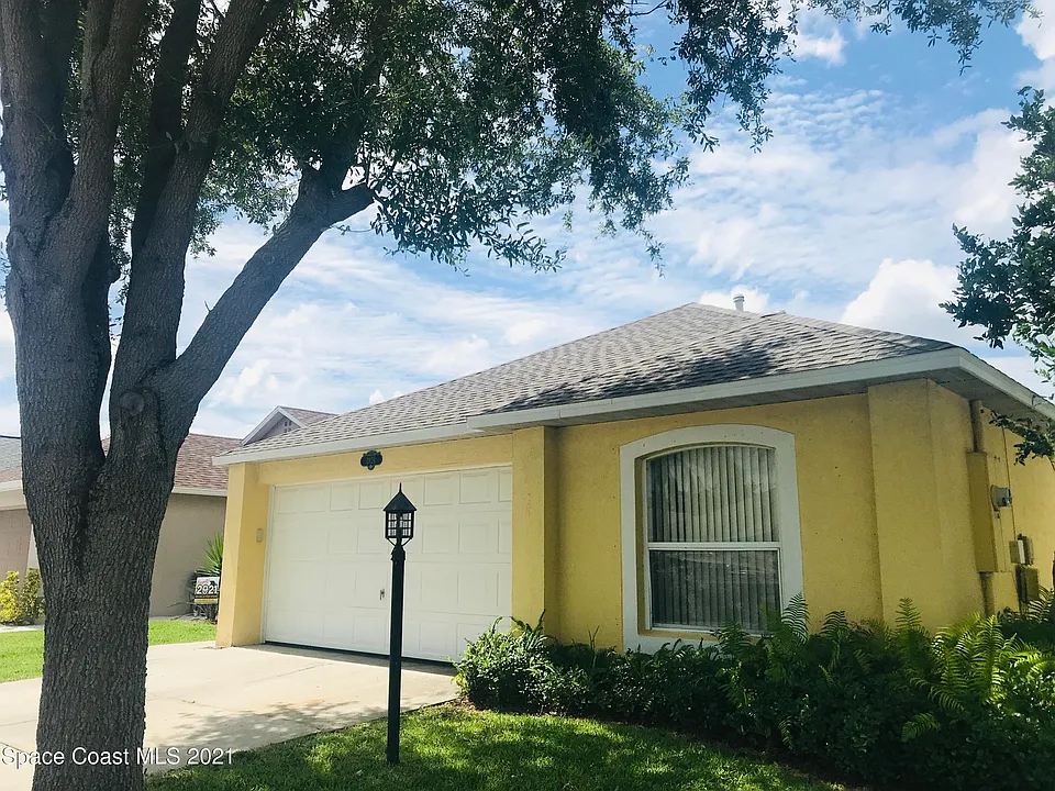 2824 Maderia Cir