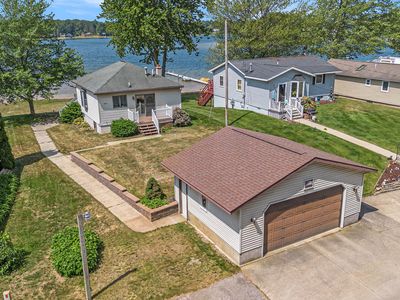 2975 Lakeshore Rd, Twin Lake, MI, 49457