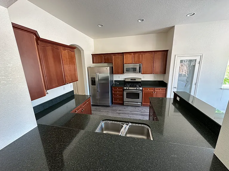2595 Perryville Dr — Photo 24