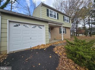 1090 Highland Ave, Abington, PA 19001