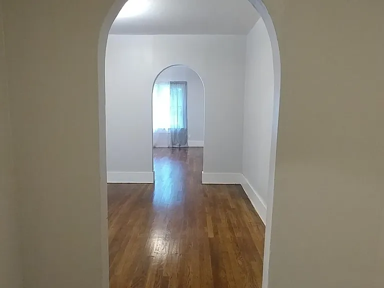 417 Chautauqua Ave — Photo 11