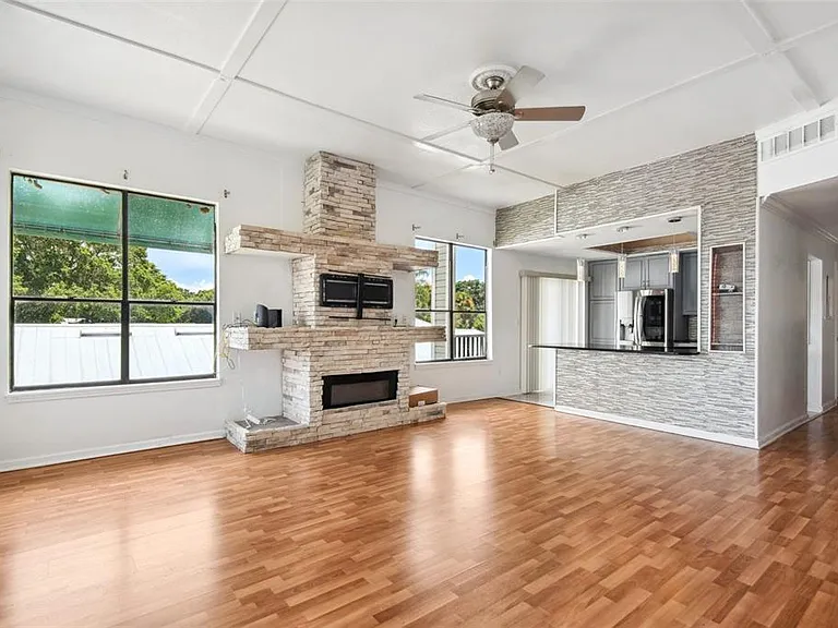 3127 W Sligh Ave #204B — Photo 7