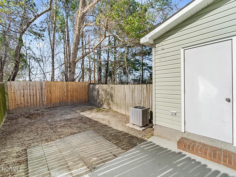 957 W Pueblo Dr — Photo 14