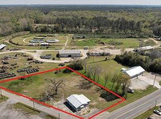 131 S Jackson St, Hawkinsville, GA