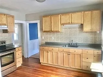 107 Wrentham St #2 — Photo 10