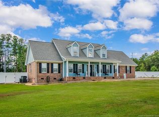 515 Louisiana Dr, Raeford, NC 28376
