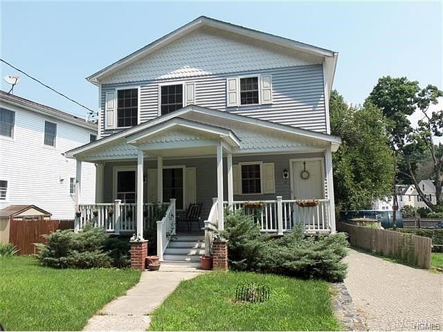 Welcoming front porch!
