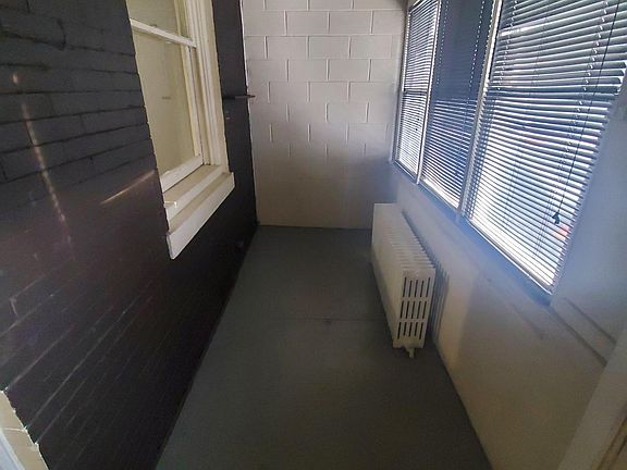 5th image of 3463 Tampa St