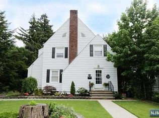 146 Cambridge Ave, Englewood, NJ 07631