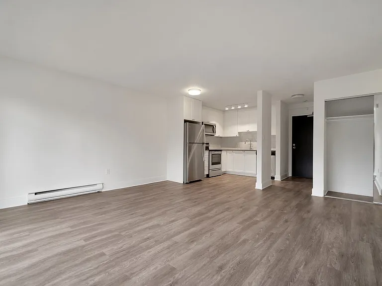1002 McKenzie Ave #218 — Photo 20