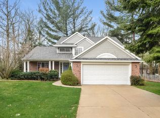 13261 Ravine View Dr, Grand Haven, MI 49417
