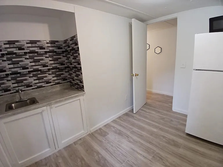 5306 Landis Ave #A — Photo 1