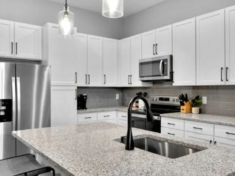 Mill One Apartments — Photo 22