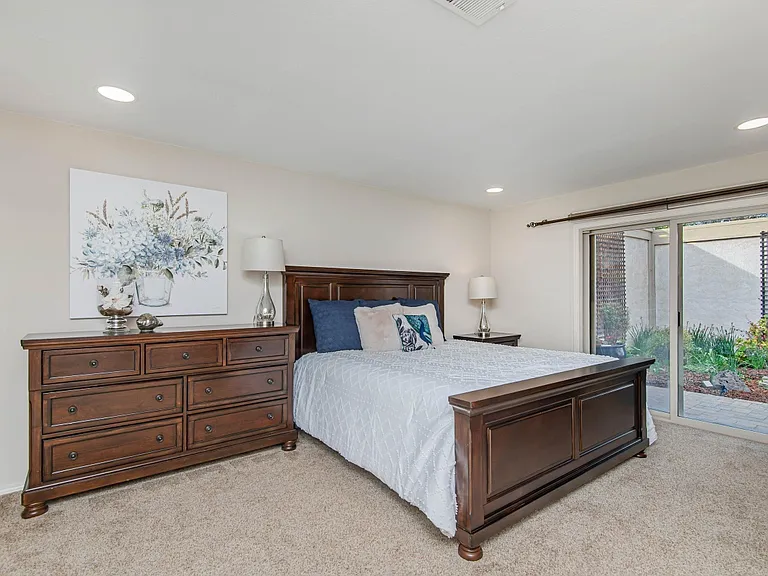 309 Lone Oak Dr — Photo 9